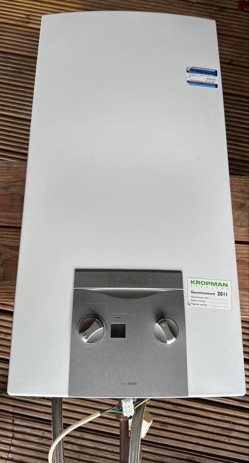 Vaillant Geiser MAG CAR 11-2/0 B R1 - 11 liter, Doe-het-zelf en Verbouw, Geisers en Boilers, Gebruikt, Geiser, Propaan of Butaan