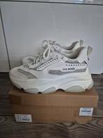 Steve Madden Sneakers - Maat 36, Kleding | Dames, Schoenen, Wit, Steve Madden, Ophalen of Verzenden, Sneakers of Gympen