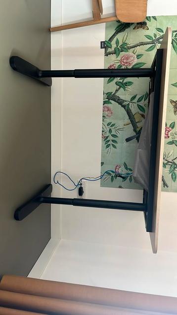 Ikea bekant verstelbaar bureau - afbeelding 1
