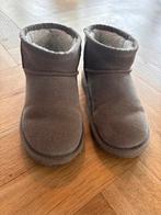 Look a like UGG, Ophalen of Verzenden, Zo goed als nieuw, Jongetje of Meisje, Schoentjes