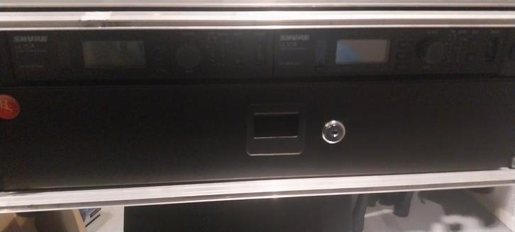 Shure ULXD4 Draadloos Microfoonsysteem - Zo goed als nieuw, Muziek en Instrumenten, Microfoons, Zo goed als nieuw, Zangmicrofoon