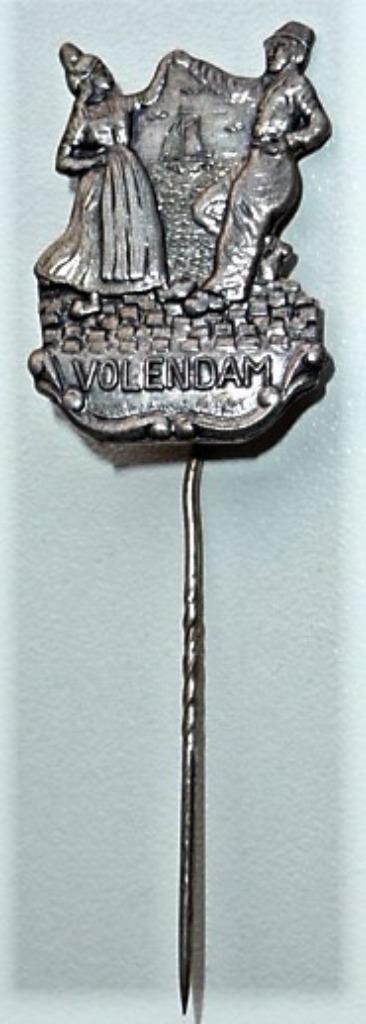 18 steden speldjes, Nijverdal, Volendam, Zeist, Scheveningen, Verzamelen, Speldjes, Pins en Buttons, Gebruikt, Speldje of Pin