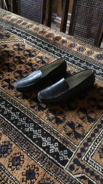 1 paar inschieter damesschoenen. beschikbaar voor biedingen