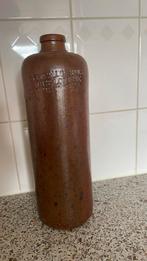 Twee Stoopflessen Erven Lucas Bols, Het Lootsje, Amsterdam', Ophalen, Zo goed als nieuw, Glas, Minder dan 50 cm