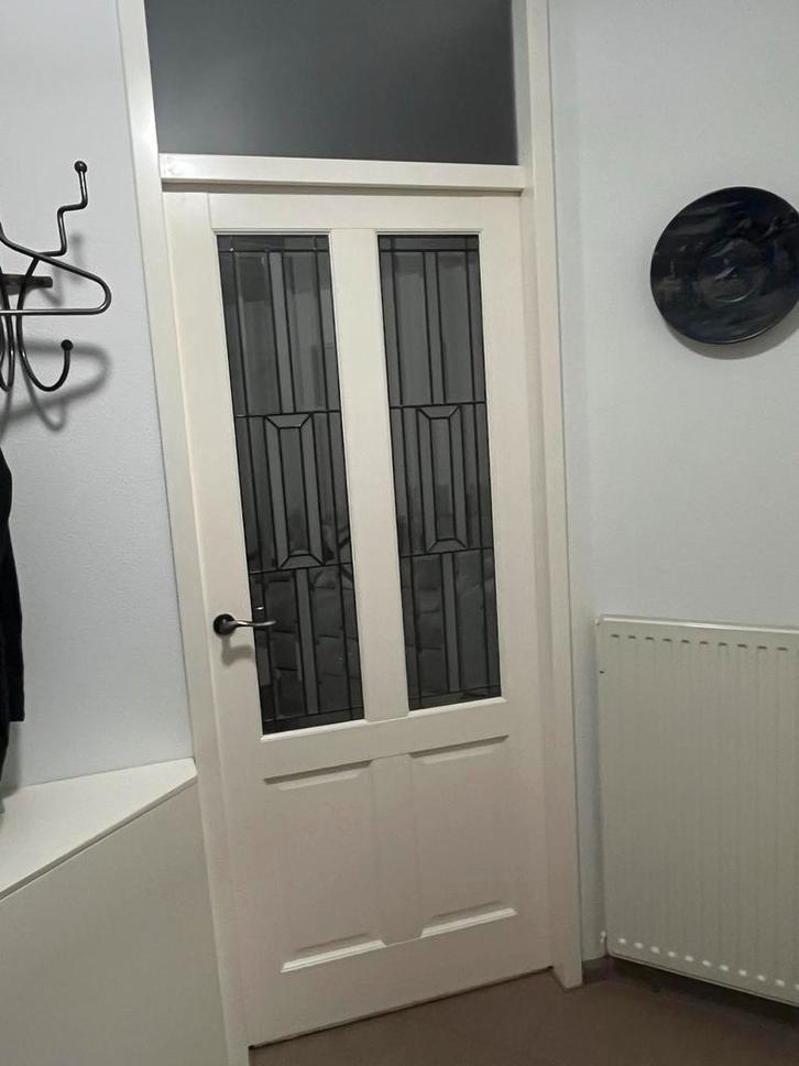 Linksdraaiende opdekdeur met glas in lood te koop, Doe-het-zelf en Verbouw, Deuren en Horren, Zo goed als nieuw, Binnendeur, 200 tot 215 cm