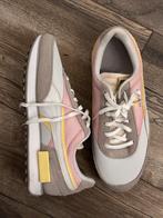 Puma Future Rider sneakers - Nooit gedragen!, Ophalen of Verzenden, Nieuw, Roze, Sneakers of Gympen