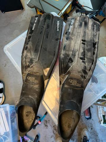 Flippers/zwemvliezen zwart maat 46-47 merk Seac Sub beschikbaar voor biedingen