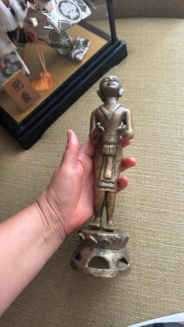 Antieke Bronzen Boeddha Aziatische buddah beschikbaar voor biedingen