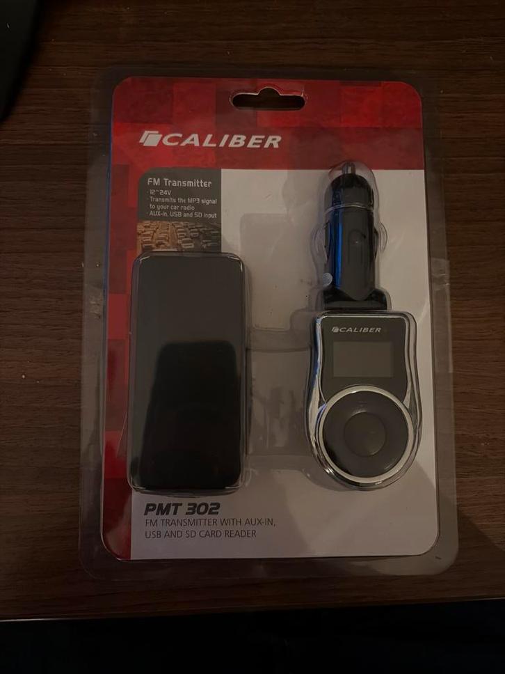 Caliber FM Transmitter - Nieuwstaat!, Auto diversen, Carkits, Zo goed als nieuw, Ophalen of Verzenden
