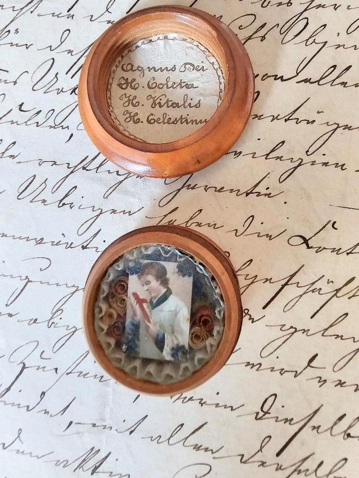 Antieke 4-voudige reliek relikwie in houten doosje, Antiek en Kunst, Antiek | Religie, Ophalen of Verzenden