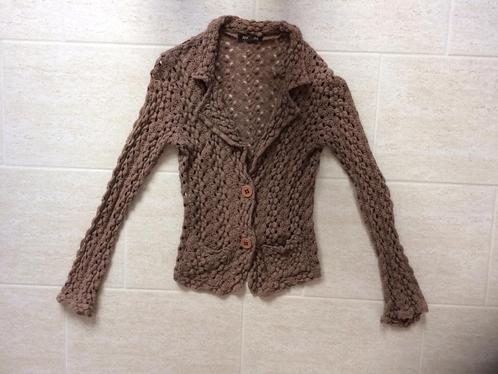vest / jasje - bruin - opengewerkt - maat S/M, Kleding | Dames, Truien en Vesten, Gedragen, Maat 38/40 (M), Bruin, Ophalen of Verzenden