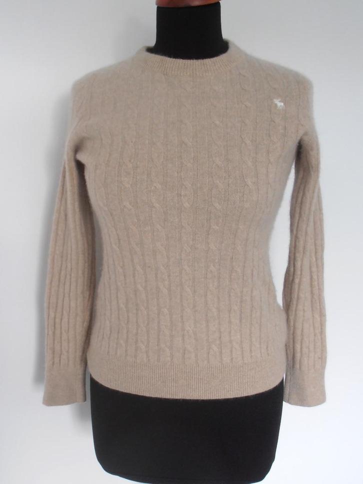 Abercrombie - prachtige beige 100% cashmere kabel trui - 38, Kleding | Dames, Truien en Vesten, Zo goed als nieuw, Maat 38/40 (M)