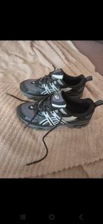 Asics gel, Zwart, Nieuw, Ophalen of Verzenden, Sneakers of Gympen