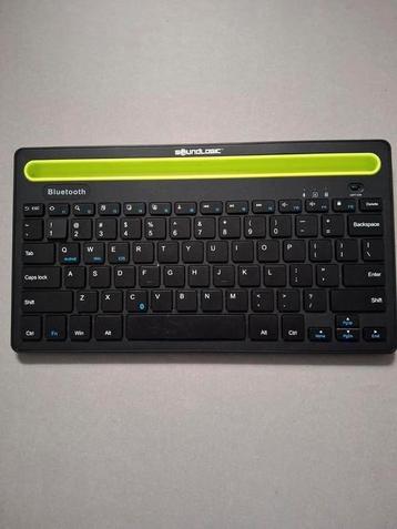 Soundlogic bluetooth keyboard beschikbaar voor biedingen
