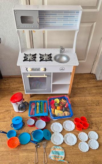 KidKraft Speelkeuken met Accessoires beschikbaar voor biedingen