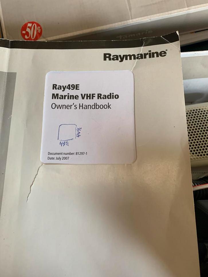 Marifoon set - Raymarine Ray49E + Glomex RA201, Watersport en Boten, Navigatiemiddelen en Scheepselektronica, Gebruikt, Radio