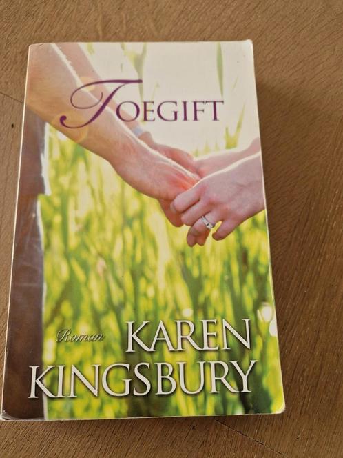 Karen Kingsbury - Toegift, Boeken, Romans, Zo goed als nieuw, Nederland, Ophalen of Verzenden