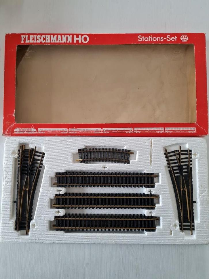 Fleischmann H0 stationset 6090, Hobby en Vrije tijd, Modeltreinen | H0, Gebruikt, Rails, Gelijkstroom, Fleischmann, Ophalen of Verzenden