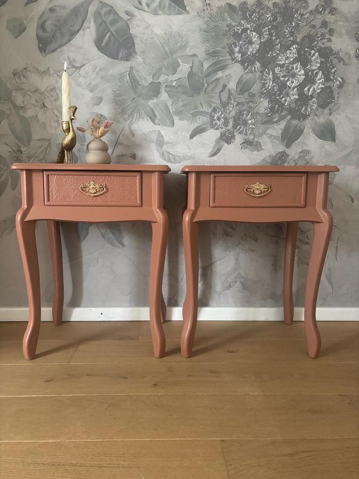 Queen Ann Nachtkastjes Terracotta & Goud, Huis en Inrichting, Kasten | Ladekasten, Zo goed als nieuw, 25 tot 50 cm, 1 of 2 laden