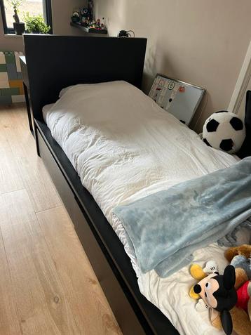 IKEA 1p bed +elektrische lattenbodem+dik matras-als nieuw!