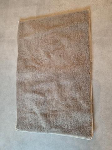 Nieuw! zacht Dierenmatje 75 x 50 cm vetbed katten/ hondenmat beschikbaar voor biedingen