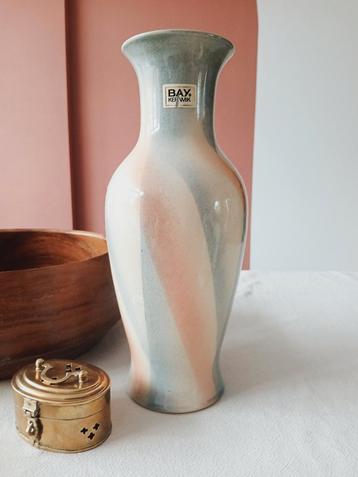 Vintage Bay Keramik West Germany vaas roze blauw beschikbaar voor biedingen