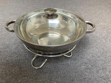 Goed uitziende wok-serveerpan / warmhoudschaal met rechaud beschikbaar voor biedingen