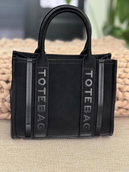 Damestassen The Tote Bag nieuwe modellen in 2 kleuren, Sieraden, Tassen en Uiterlijk, Tassen | Damestassen, Nieuw, Handtas, Zwart