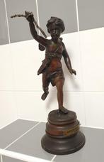 Bronzen beeld van Aristeou A Moreau, Antiek en Kunst, Kunst | Beelden en Houtsnijwerken, Ophalen of Verzenden