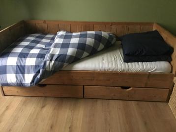 Kajuitbed van steiger hout 90 x 200 cm beschikbaar voor biedingen