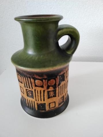 Bay vaas, Bodo Mans, West Germany beschikbaar voor biedingen