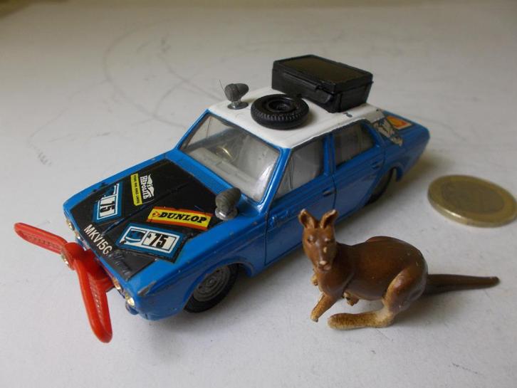 1969 Corgi Toys 302 HILLMAN HUNTER RALLY+ORIGINELE KANGAROO!, Hobby en Vrije tijd, Modelauto's | 1:43, Zo goed als nieuw, Auto
