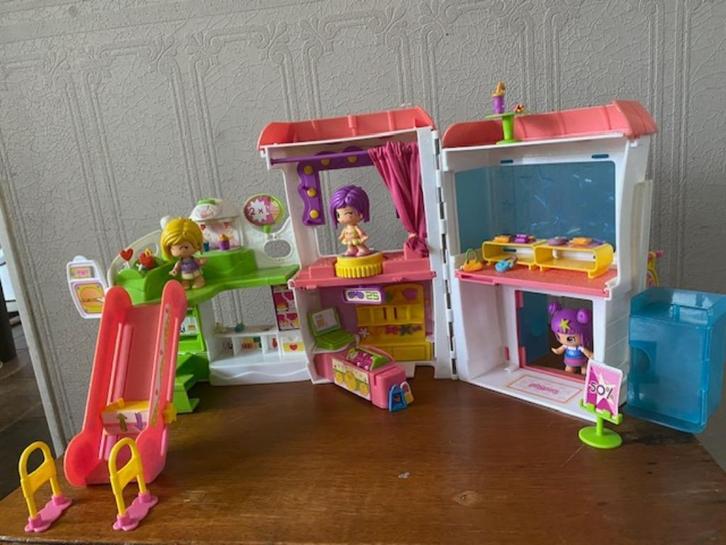 winkelcentrum , pinnypons , roltrap,  drive in + auto, enz., Kinderen en Baby's, Speelgoed | Duplo en Lego, Zo goed als nieuw