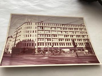 Vintage Foto Rotterdam Gebouw 1950 13x18 cm beschikbaar voor biedingen