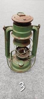 Olielamp groen kleurig met roest., Antiek en Kunst, Antiek | Lampen, Ophalen of Verzenden
