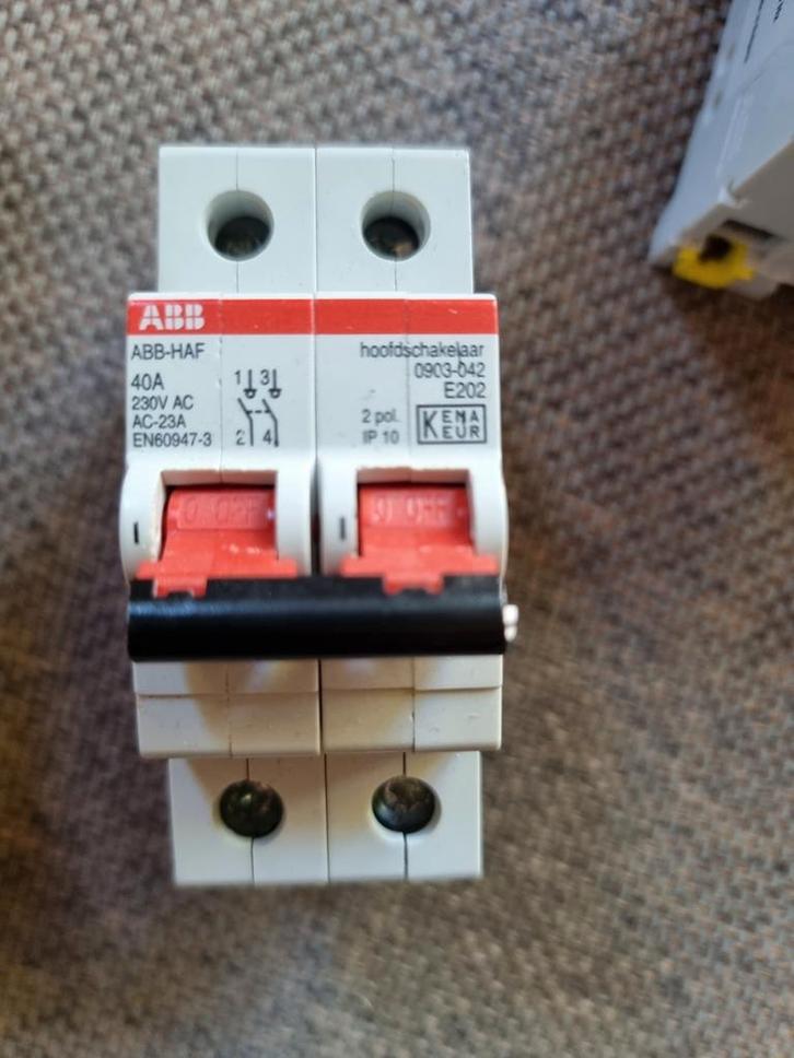 ABB 1 fase hoofdschakelaar 40A, Doe-het-zelf en Verbouw, Elektra en Kabels, Nieuw, Ophalen of Verzenden