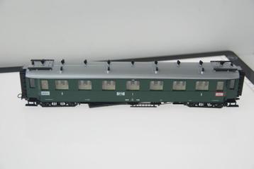 [E58] liliput rijtuigen HO beschikbaar voor biedingen