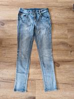 Skinny jeans maat S / lengtemaat 32 Pieces, Blauw, Nieuw, Ophalen of Verzenden, W28 - W29 (confectie 36)