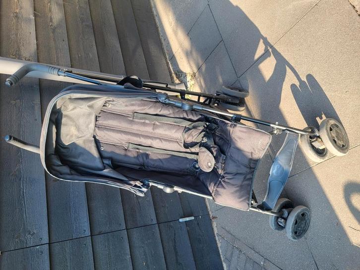 Koelstra buggy in de kleur zwart., Kinderen en Baby's, Buggy's, Zo goed als nieuw, Koelstra, Ophalen