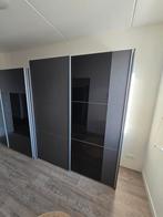 Ruime antraciet IKEA kast met schuifdeuren, Huis en Inrichting, Kasten | Kledingkasten, Ophalen, Overige materialen, 200 cm of meer