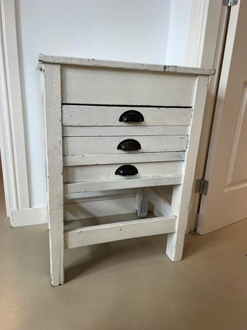 Ladekatje Kastje wit hout Vintage beschikbaar voor biedingen