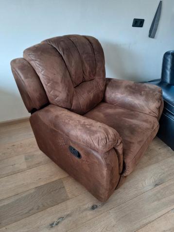 Luxe fauteuil,  relax stoel. beschikbaar voor biedingen