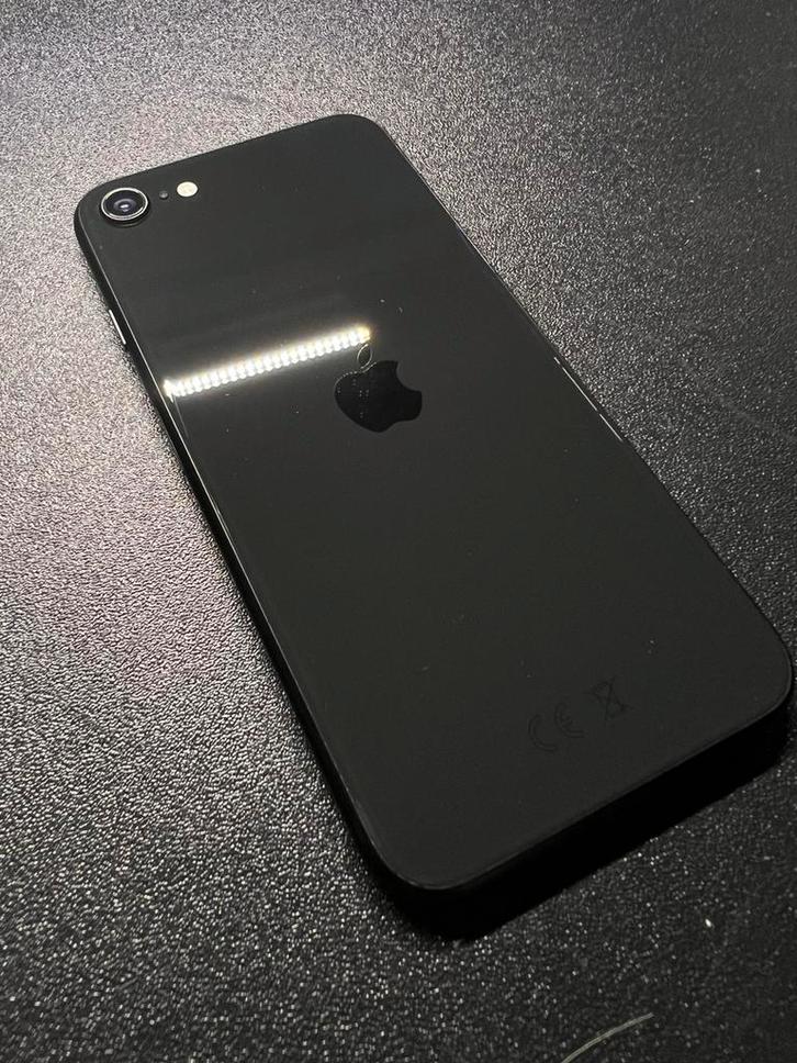 Apple iPhone SE 2020 Black - 64GB Opslag, Telecommunicatie, Mobiele telefoons | Apple iPhone, Zo goed als nieuw, 64 GB, Zonder abonnement