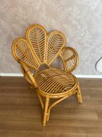 Rotan kinderstoel, Kinderen en Baby's, Kinderkamer | Tafels en Stoelen, Ophalen, Zo goed als nieuw, Stoel(en)