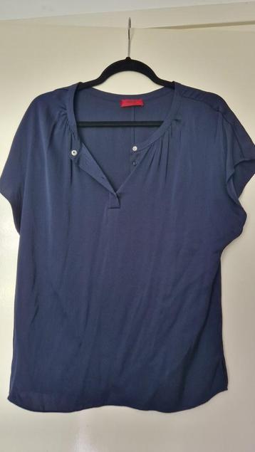 Hugo boss blouse beschikbaar voor biedingen
