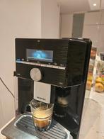 Siemens EQ.9 S300  volautomaat koffiemachine, Ophalen, Zo goed als nieuw, Afneembaar waterreservoir, Koffiemachine