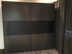Kledingkast grijs/ zwart, Ophalen, 200 cm of meer, Zo goed als nieuw, 200 cm of meer