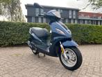 PIAGGIO NEW FLY 4T 2V | 1e eigenaar | maar 4200km gereden, Fietsen en Brommers, Scooters | Piaggio, Ophalen, 49 cc, Zo goed als nieuw