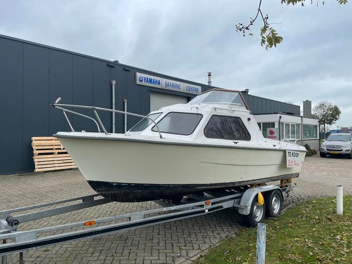 Visboot, Toerboot, Mini Kruiser, Gezinsboot, Watersport en Boten, Motorboten en Motorjachten, Gebruikt, Polyester, Tot 6 meter