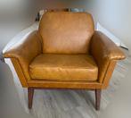 Vintage fauteuil, Huis en Inrichting, Fauteuils, Ophalen, Hout, Gebruikt, Stoer vintage robuust retro